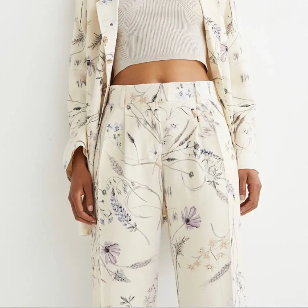 H&M Linen Blend Floral Pants High waist New